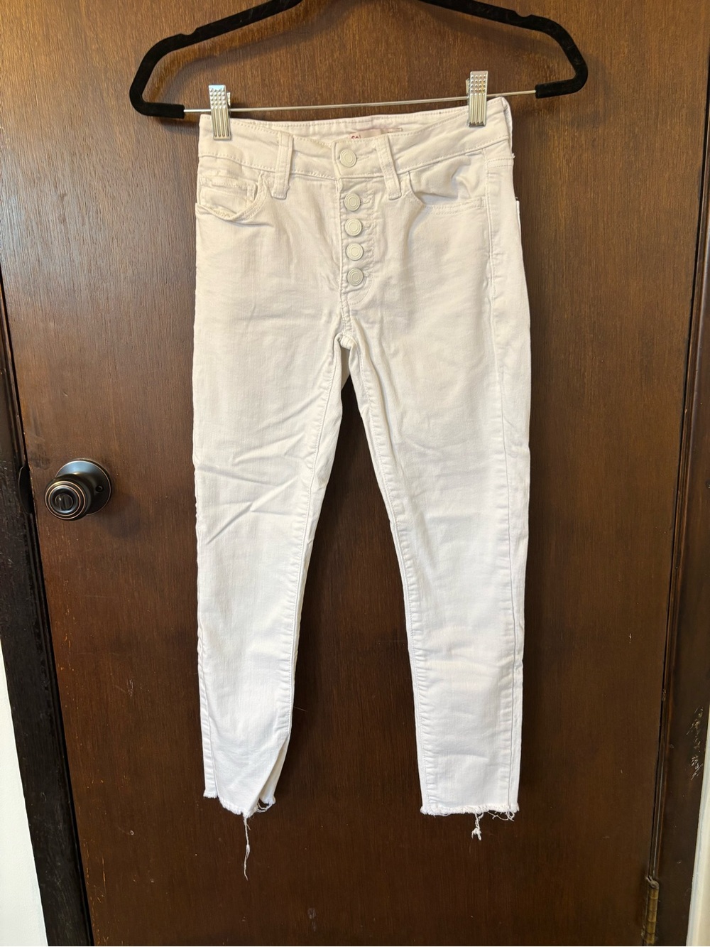 SO mid rise cropped jeans